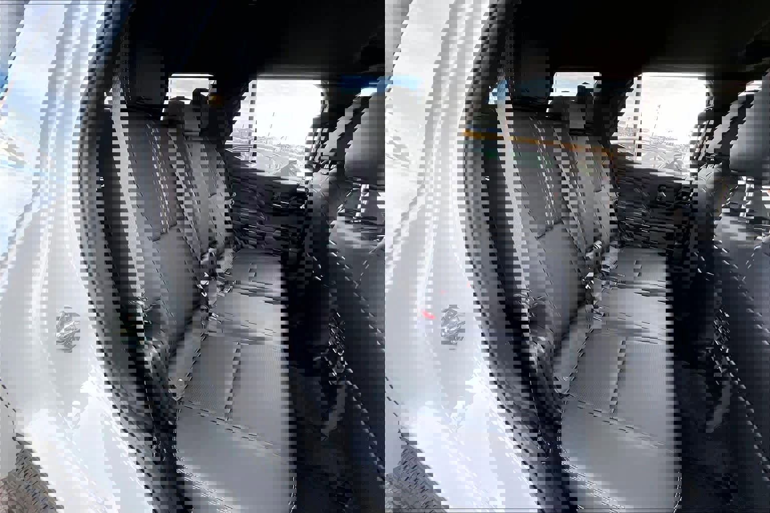 Used 2025 Toyota 4Runner Limited image 19