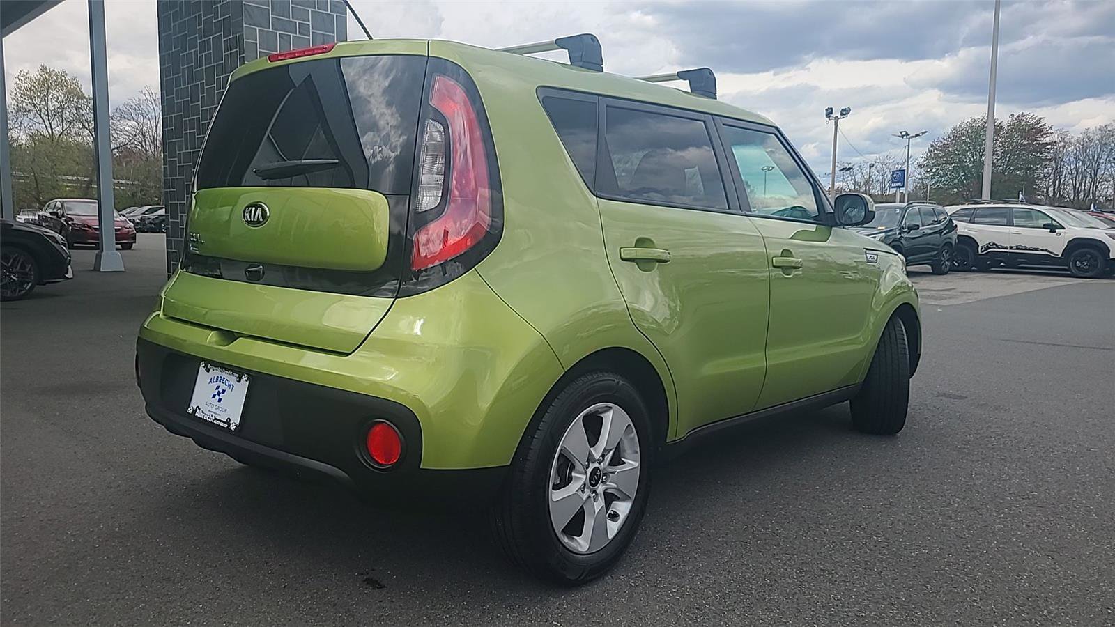 Used 2019 Kia Soul FWD image 3