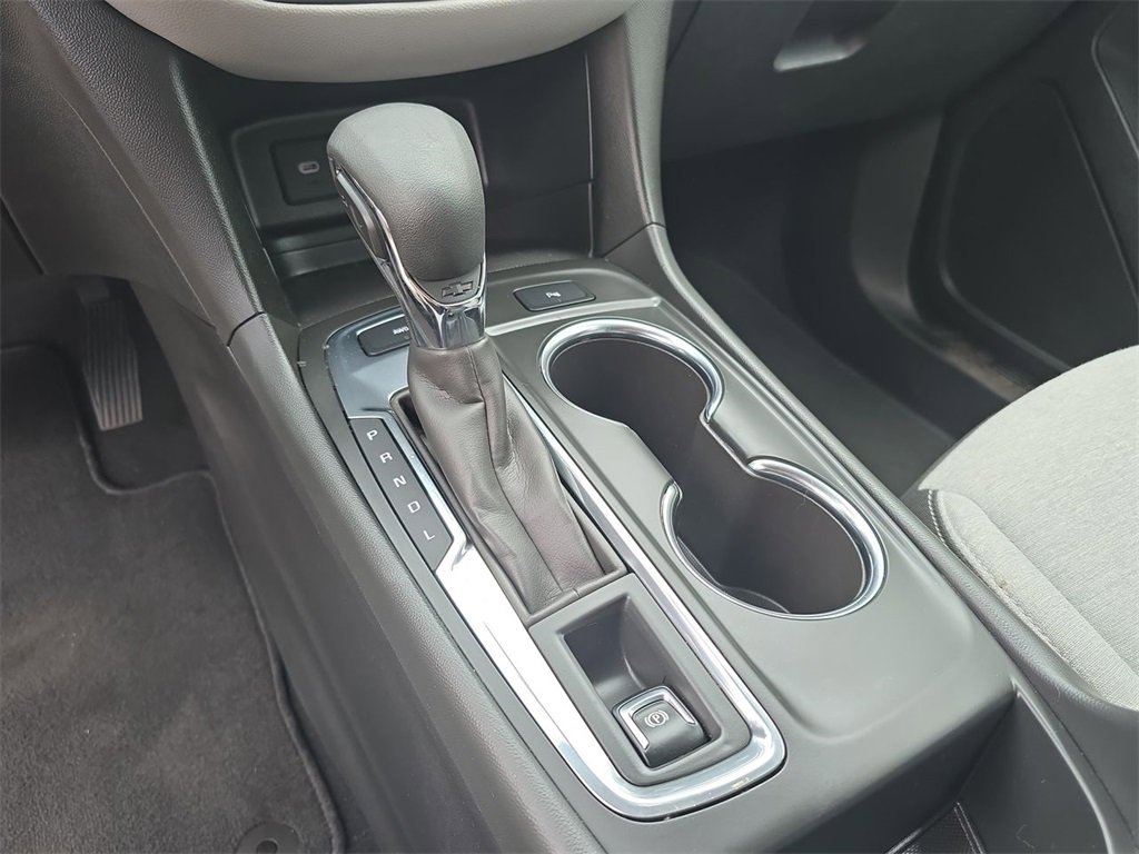 Used 2023 Chevrolet Equinox LT w/ Driver Convenience Package image 16