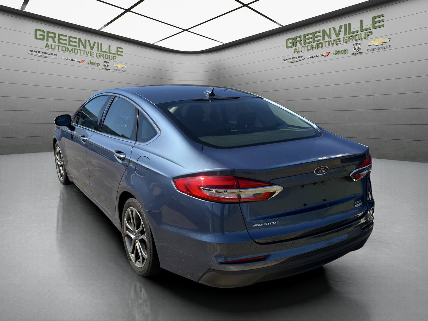 Used 2019 Ford Fusion SEL FWD image 5