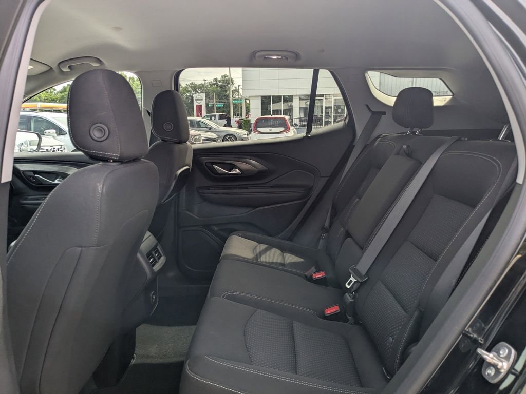 Used 2024 GMC Terrain SLE FWD image 13