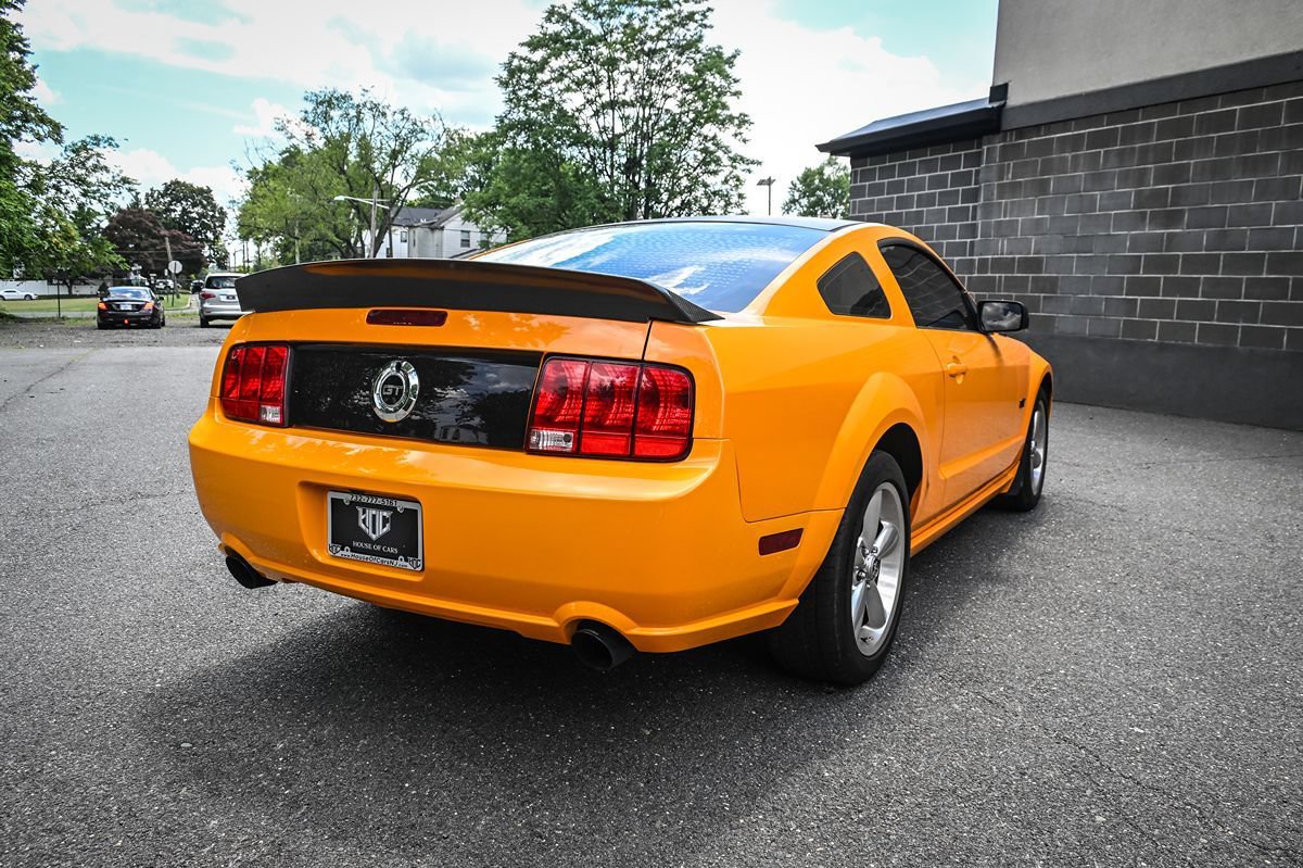 Used 2007 Ford Mustang GT Premium RWD image 5