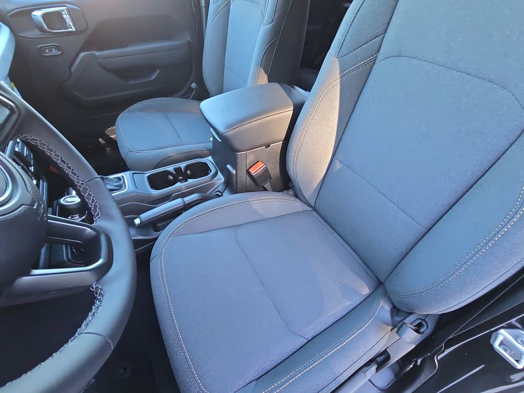 New 2026 Jeep Wrangler Sport S image 15