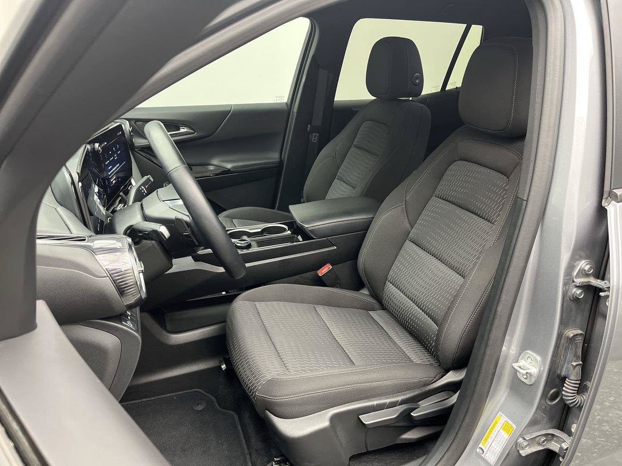 Certified 2026 Chevrolet Equinox LT AWD/4WD image 8