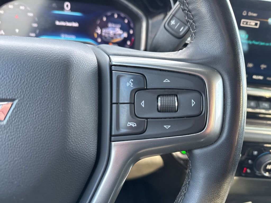 Used 2024 Chevrolet Silverado 2500 LTZ w/ LTZ Convenience Package image 25