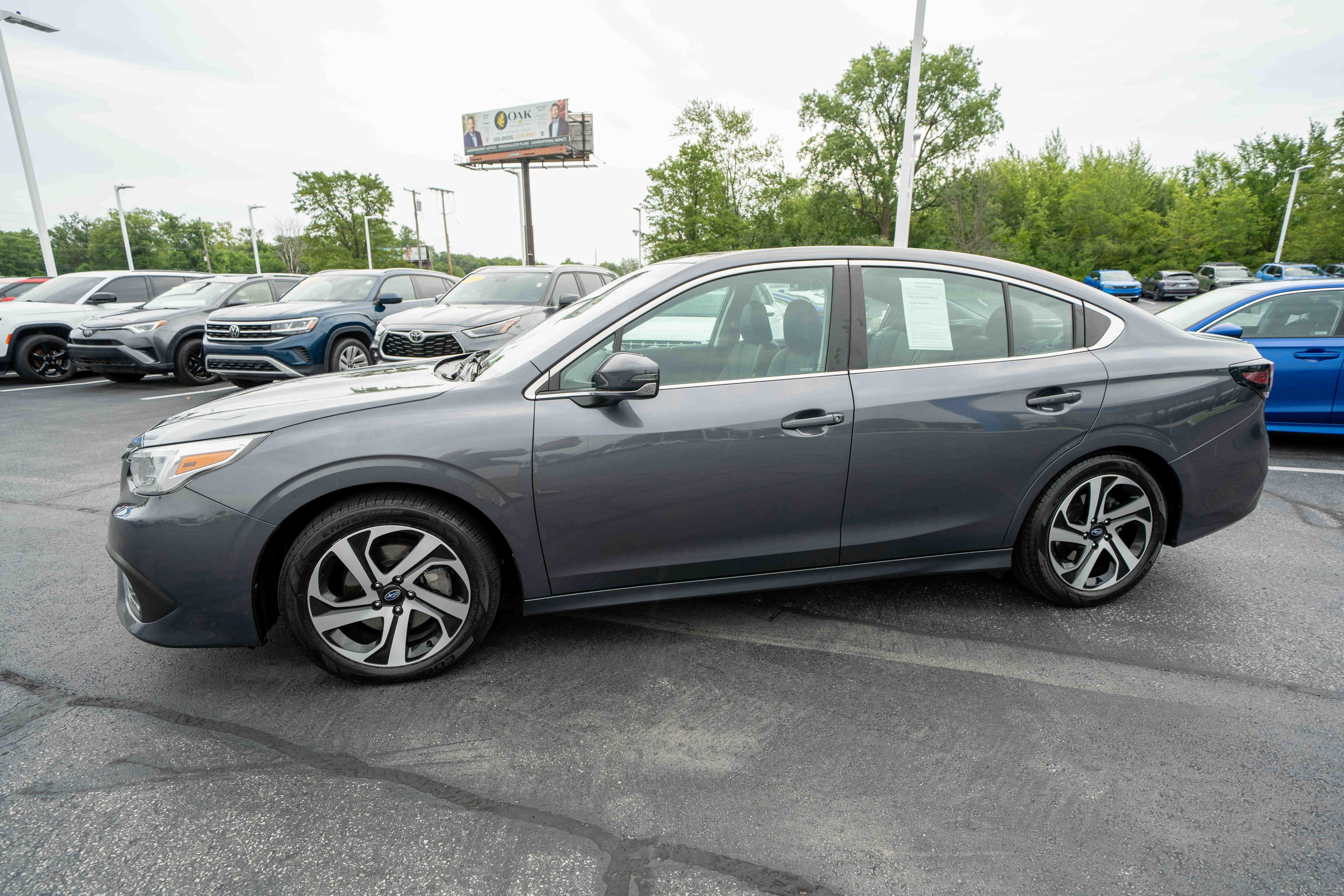 Used 2022 Subaru Legacy Limited AWD/4WD image 3