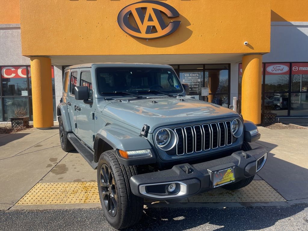 Used 2025 Jeep Wrangler Unlimited Sahara