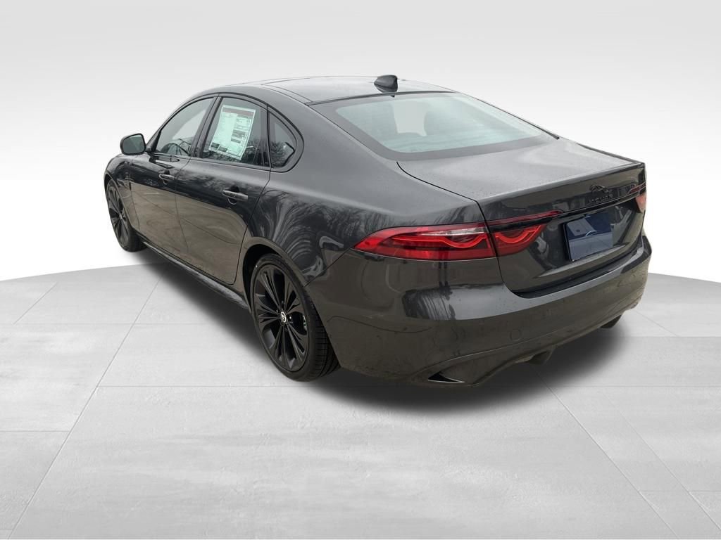 New 2024 Jaguar XF R-Dynamic SE AWD/4WD video 3