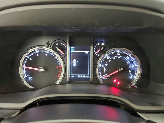 Used 2020 Toyota 4Runner Limited AWD/4WD image 13