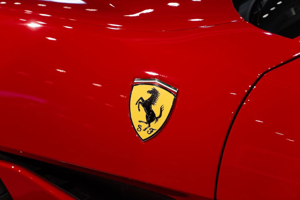 Certified 2023 Ferrari Portofino M image 12