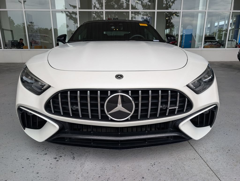 Used 2022 Mercedes-Benz SL 63 AMG 4MATIC w/ Driver Assistance Package image 2