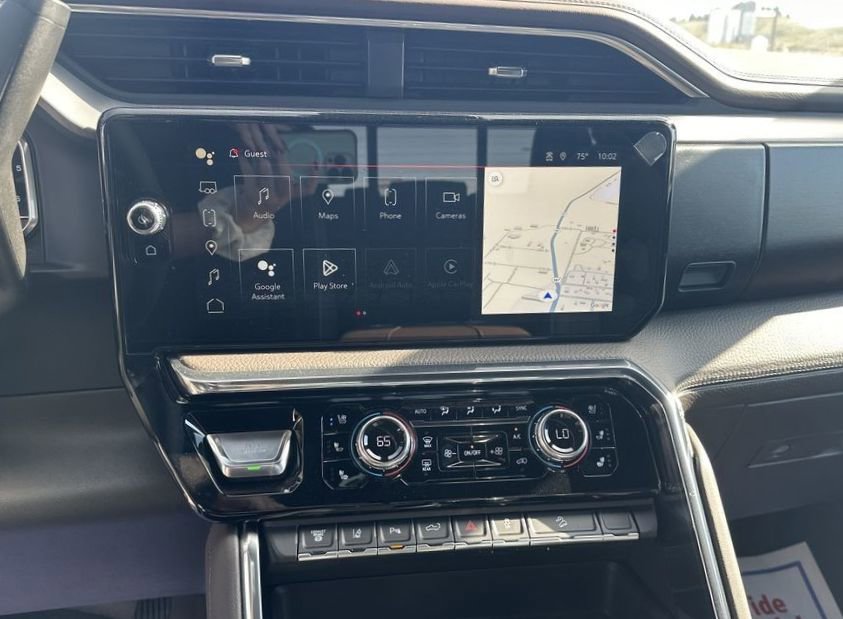 New 2025 GMC Sierra 3500 Denali w/ Technology Package image 10