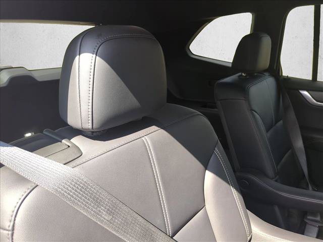 Used 2025 GMC Acadia Elevation w/ Elevation Premium Package FWD image 17