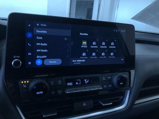 Certified 2025 Toyota Grand Highlander AWD image 30