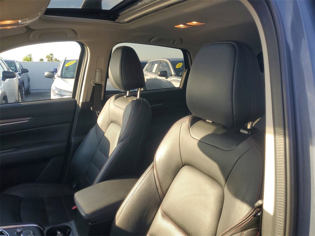 Used 2023 MAZDA CX-5 Carbon Edition image 16