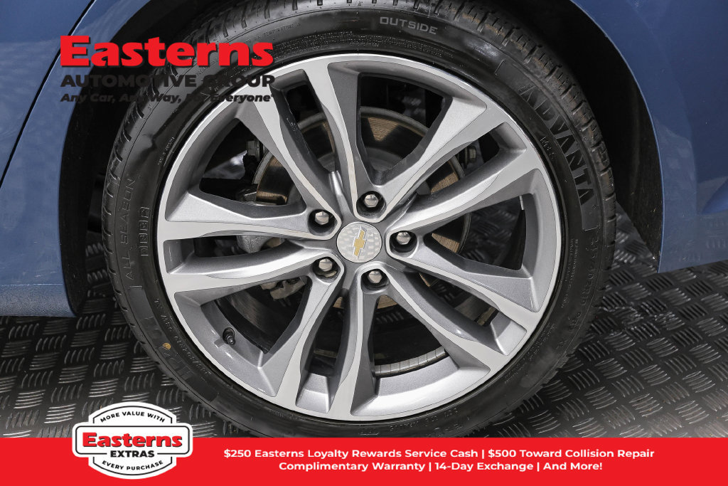 Used 2024 Chevrolet Malibu LT FWD image 9