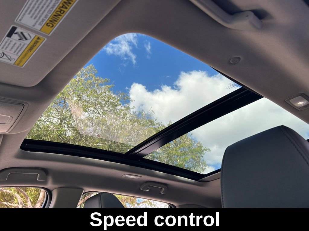 Used 2023 Acura MDX SH-AWD image 18