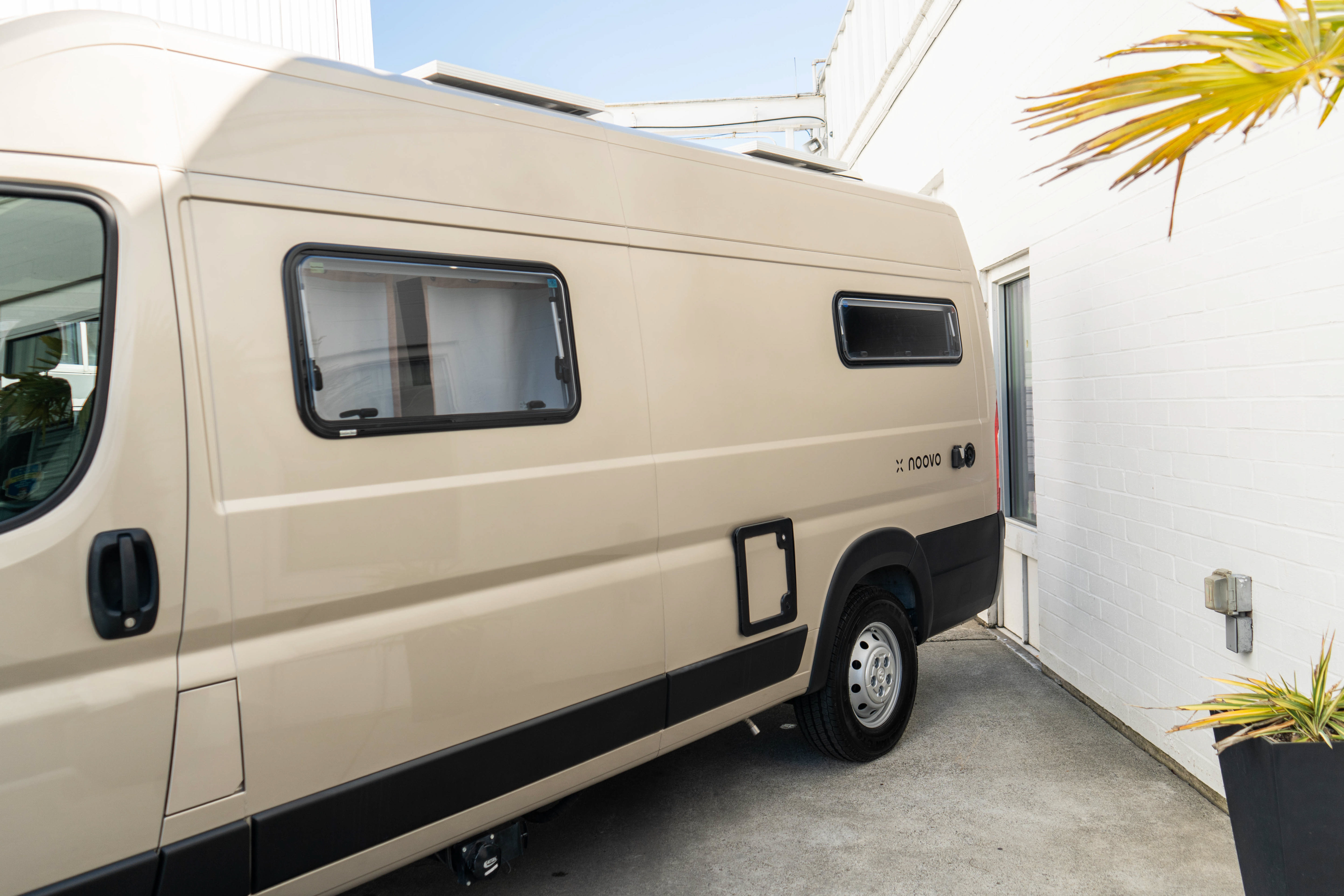 Used 2023 RAM ProMaster 3500 w/ Driver Convenience Group FWD image 5