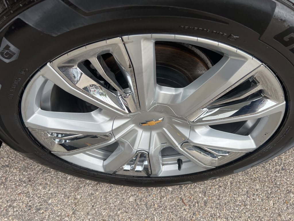 Used 2021 Chevrolet Suburban High Country AWD/4WD image 42