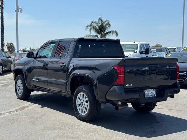 Used 2026 Toyota Tacoma SR5 AWD/4WD image 2