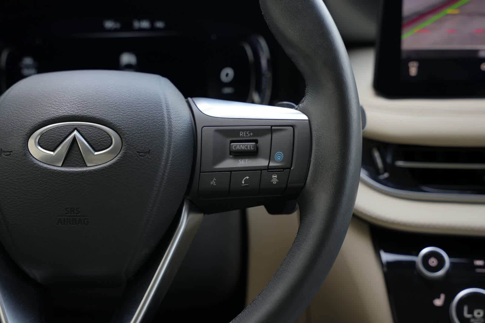 Certified 2024 INFINITI QX60 Luxe FWD image 11