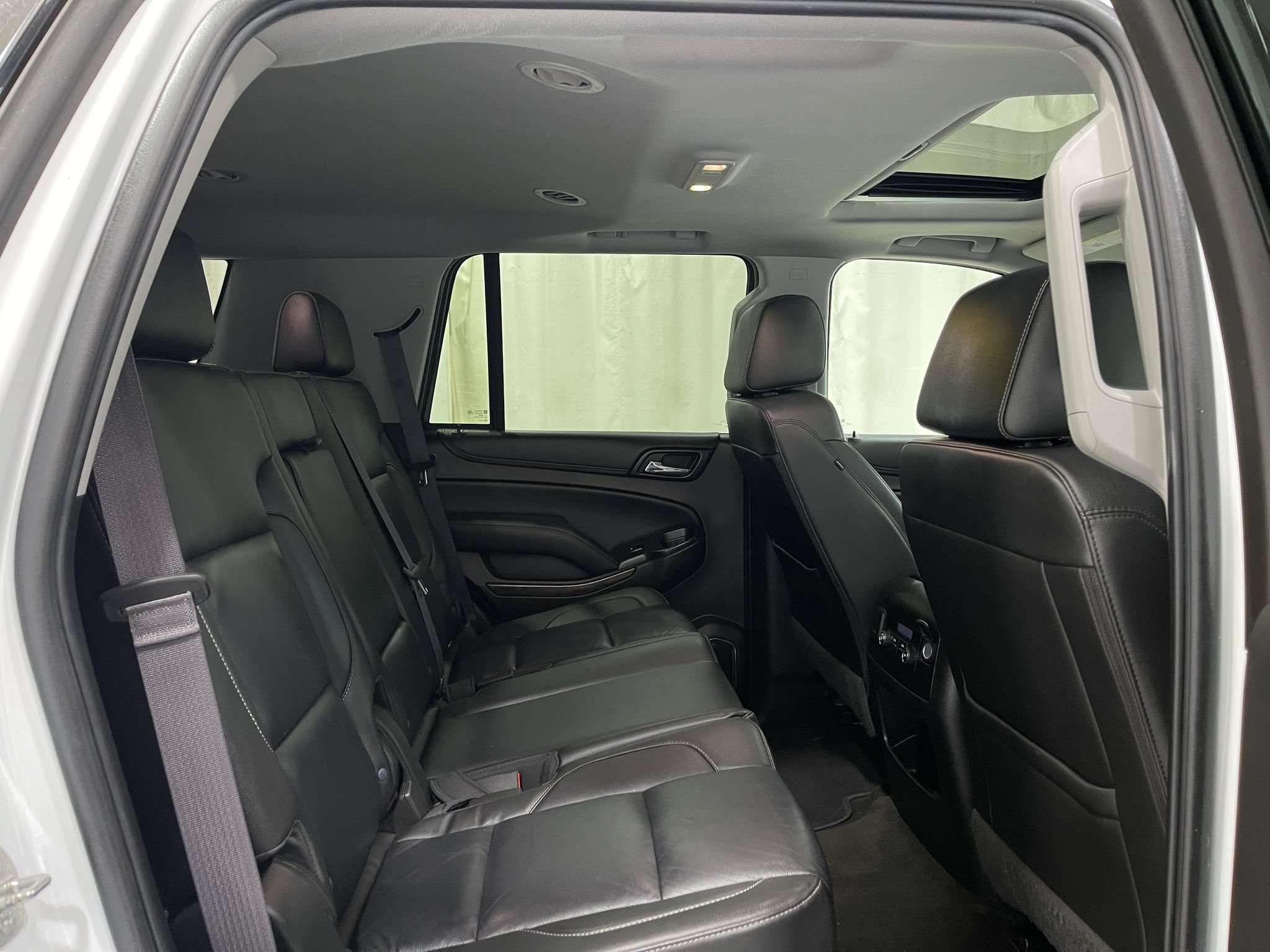 Used 2017 Chevrolet Tahoe LT AWD/4WD image 33