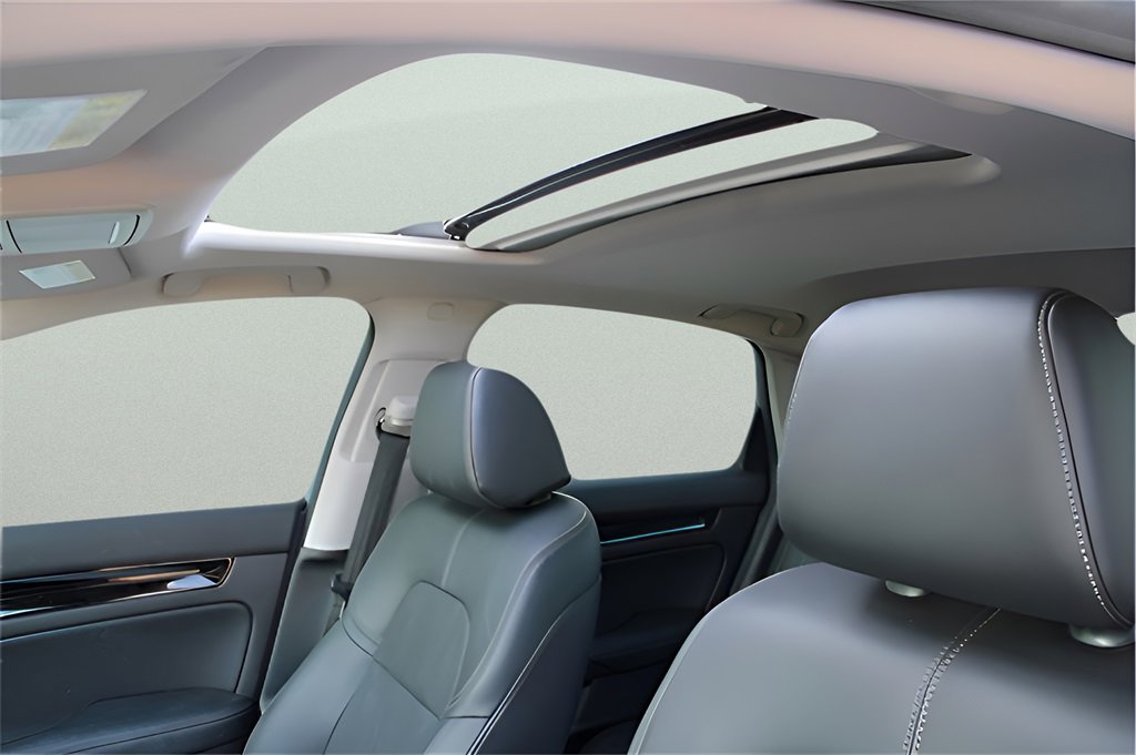 Used 2024 Honda Civic Touring image 27