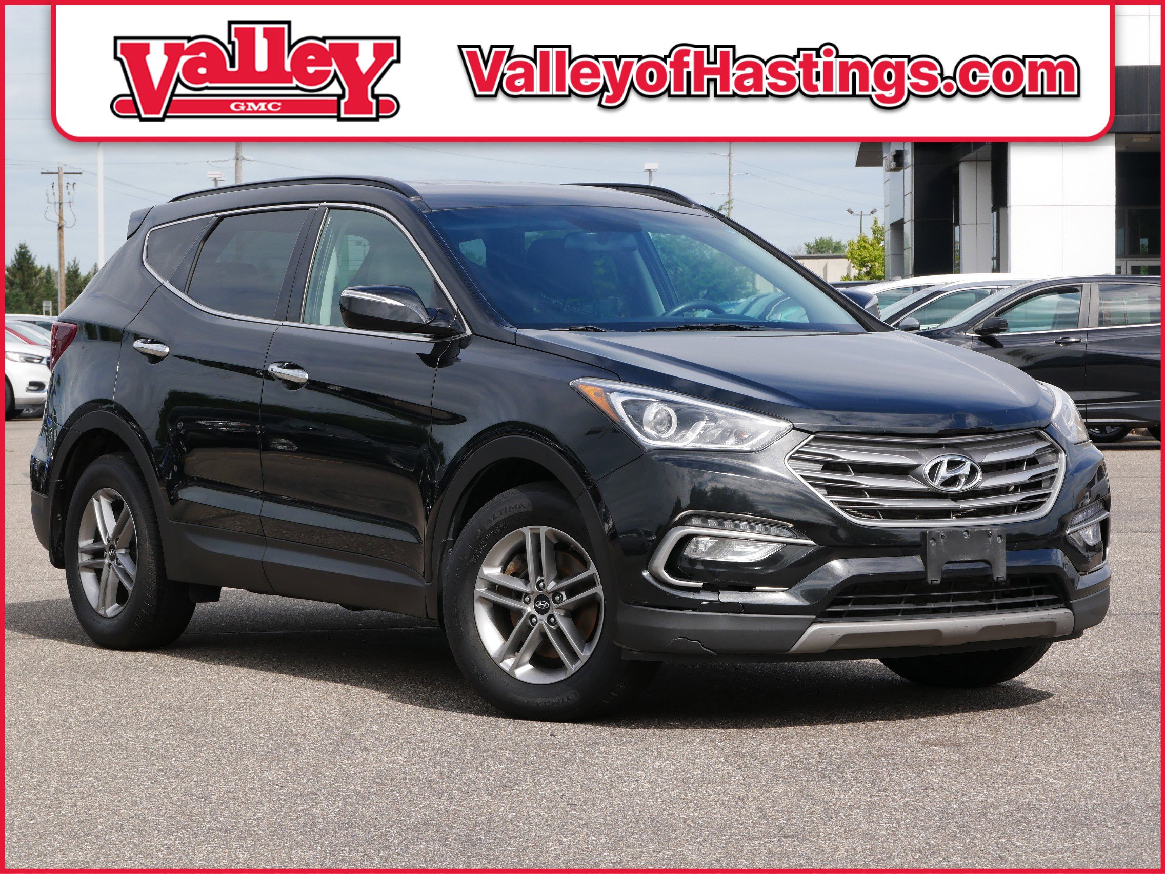 Used 2018 Hyundai Santa Fe Sport w/ 2.4L Value Package 02