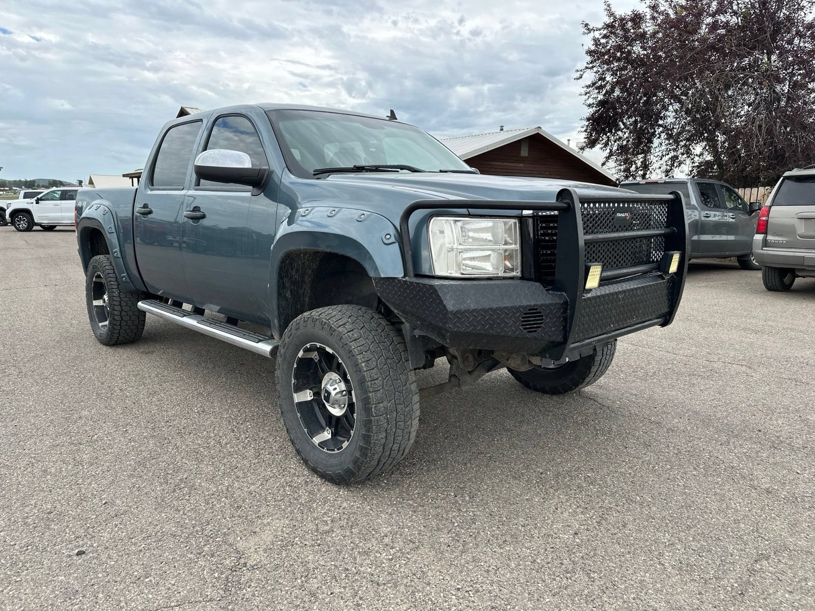 Used 2012 GMC Sierra 1500 SLT AWD/4WD image 2