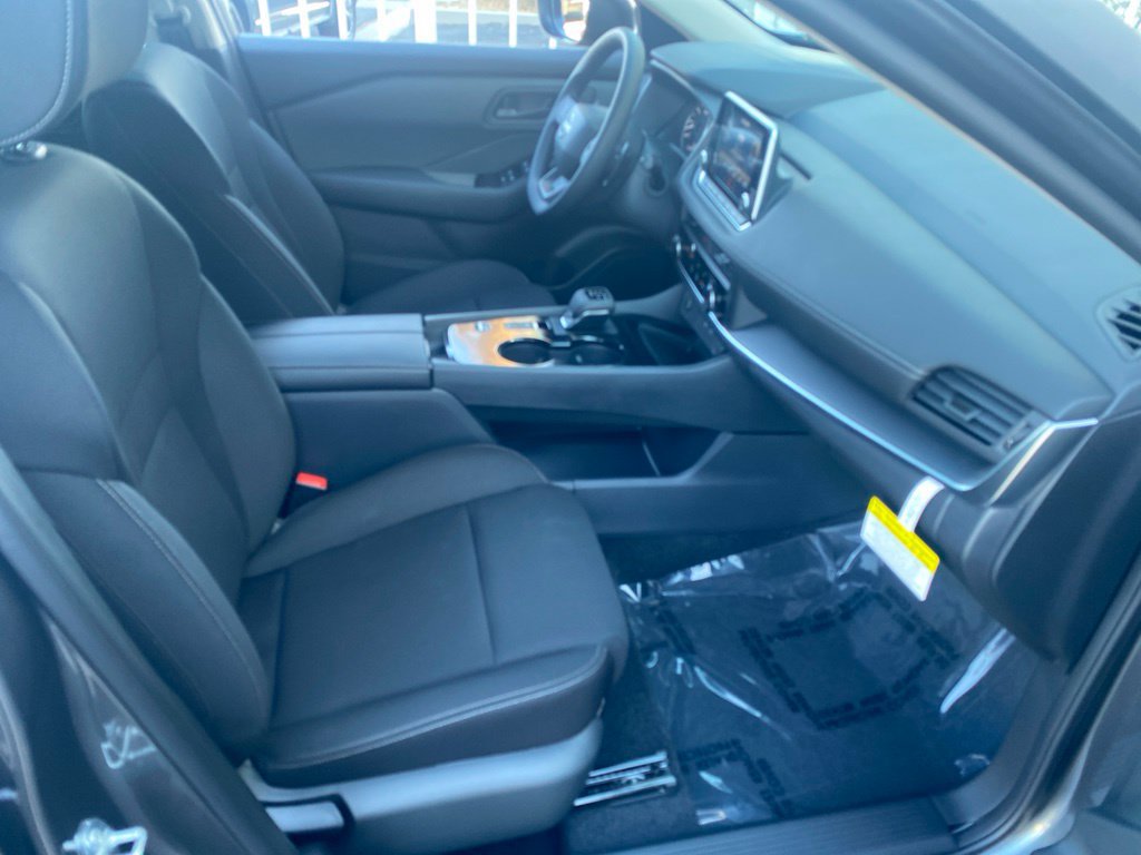 New 2026 Nissan Rogue S FWD image 21