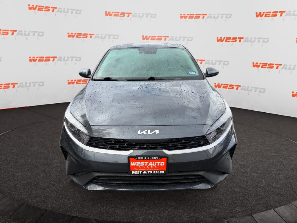 Used 2024 Kia Forte LXS FWD image 8