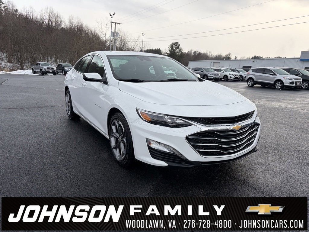 Used 2024 Chevrolet Malibu LT image 1