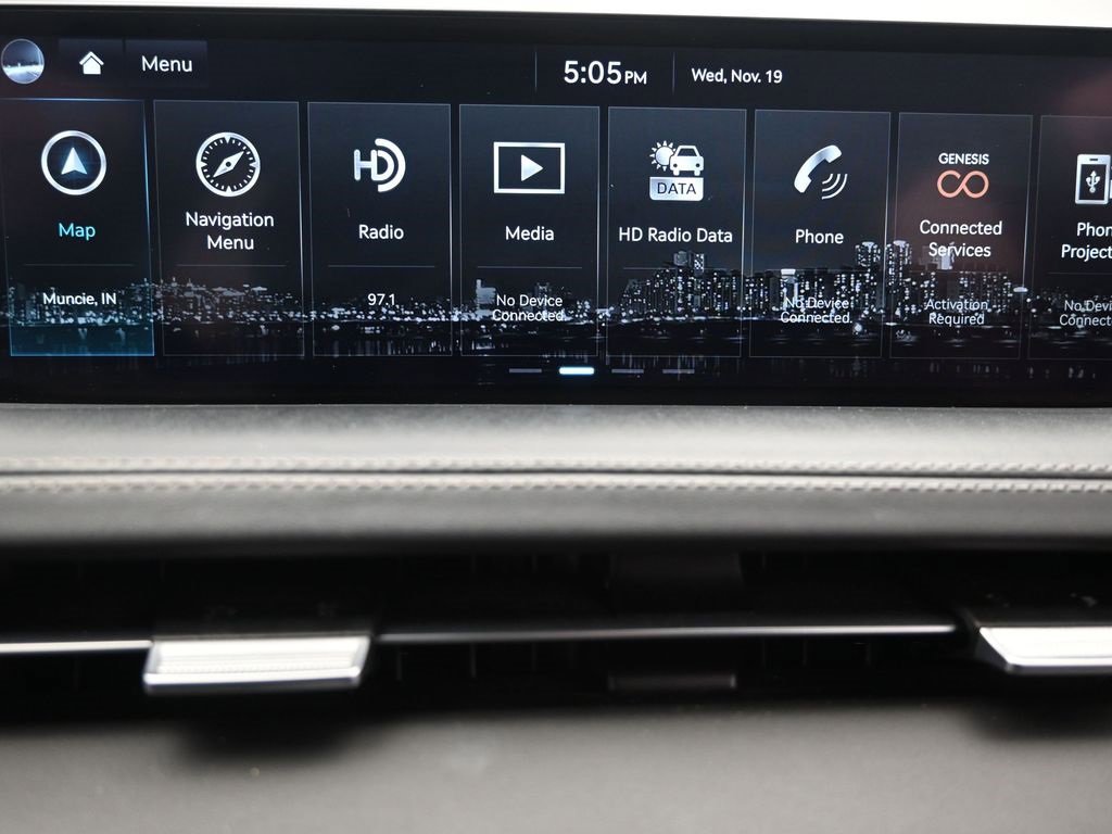 Used 2022 Genesis GV70 3.5T Sport w/ Sport Prestige Package image 31