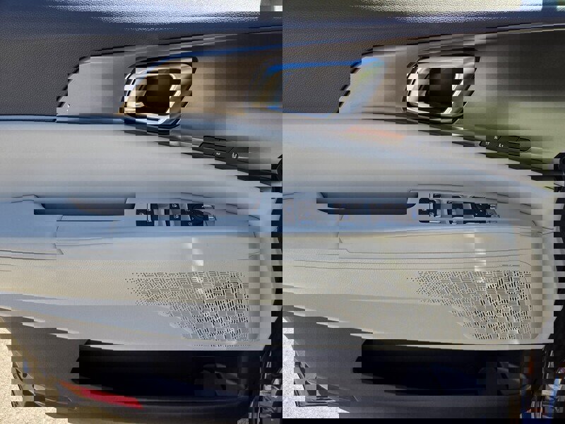 New 2026 Kia Carnival SX w/ SX Dark Edition Package image 11