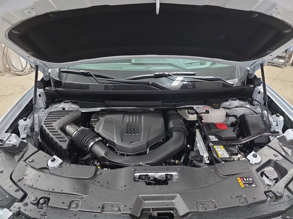New 2026 GMC Acadia AT4 w/ Luxury Package AWD/4WD image 32