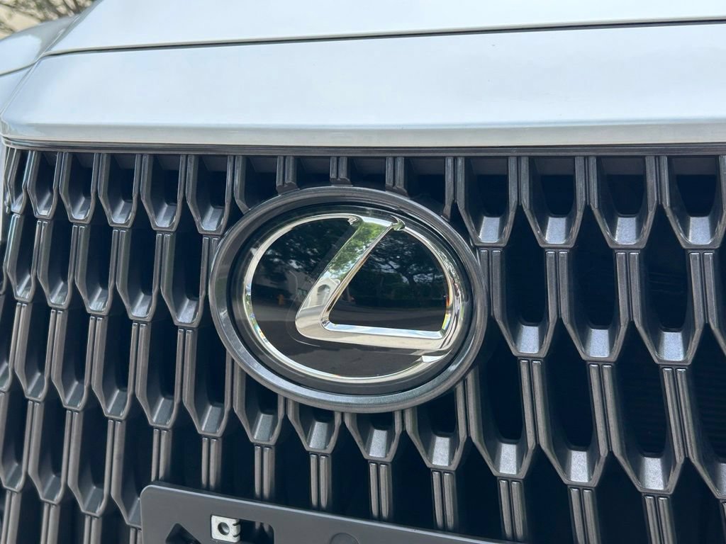 Used 2025 Lexus NX 250 FWD w/ Accessory Package (K3) image 31