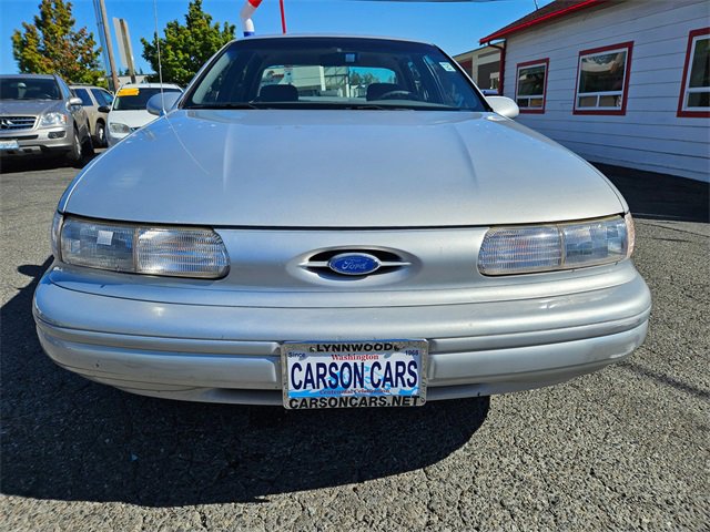 Used 1995 Ford Taurus GL image 8