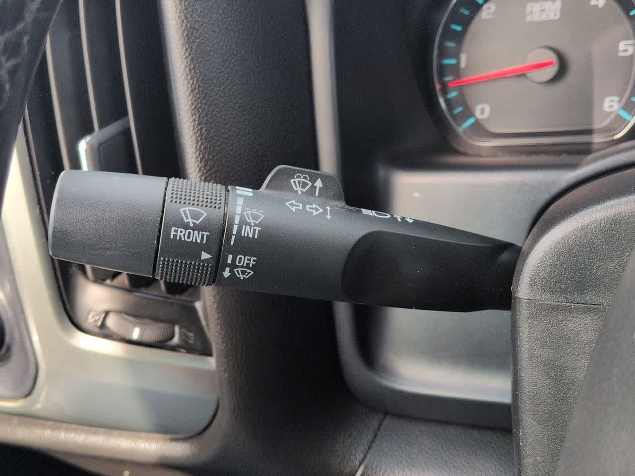 Used 2019 Chevrolet Silverado 1500 LT RWD image 25
