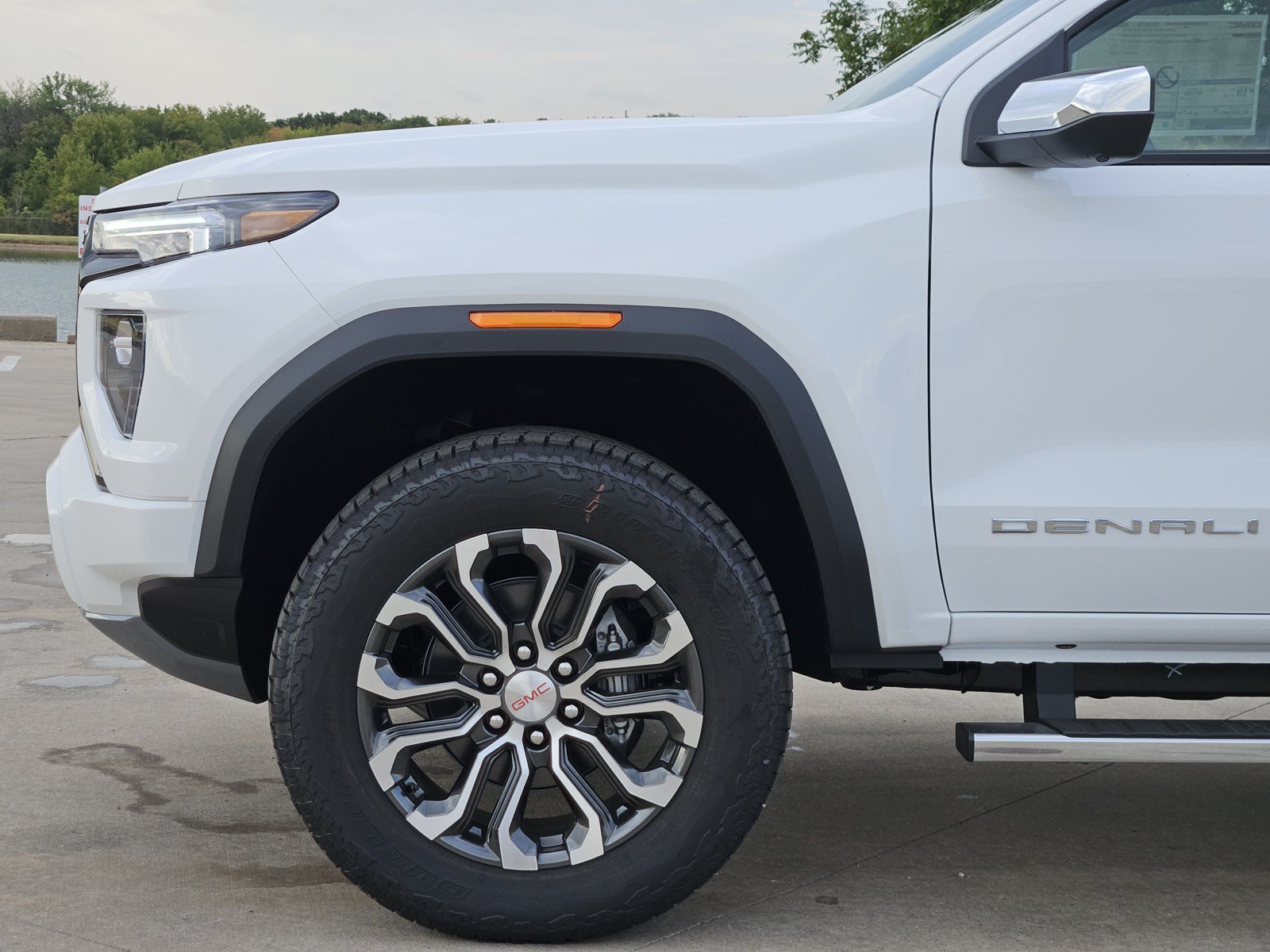 New 2026 GMC Canyon Denali AWD/4WD image 6