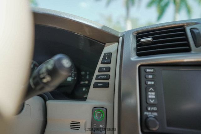 Used 2004 Cadillac XLR image 42