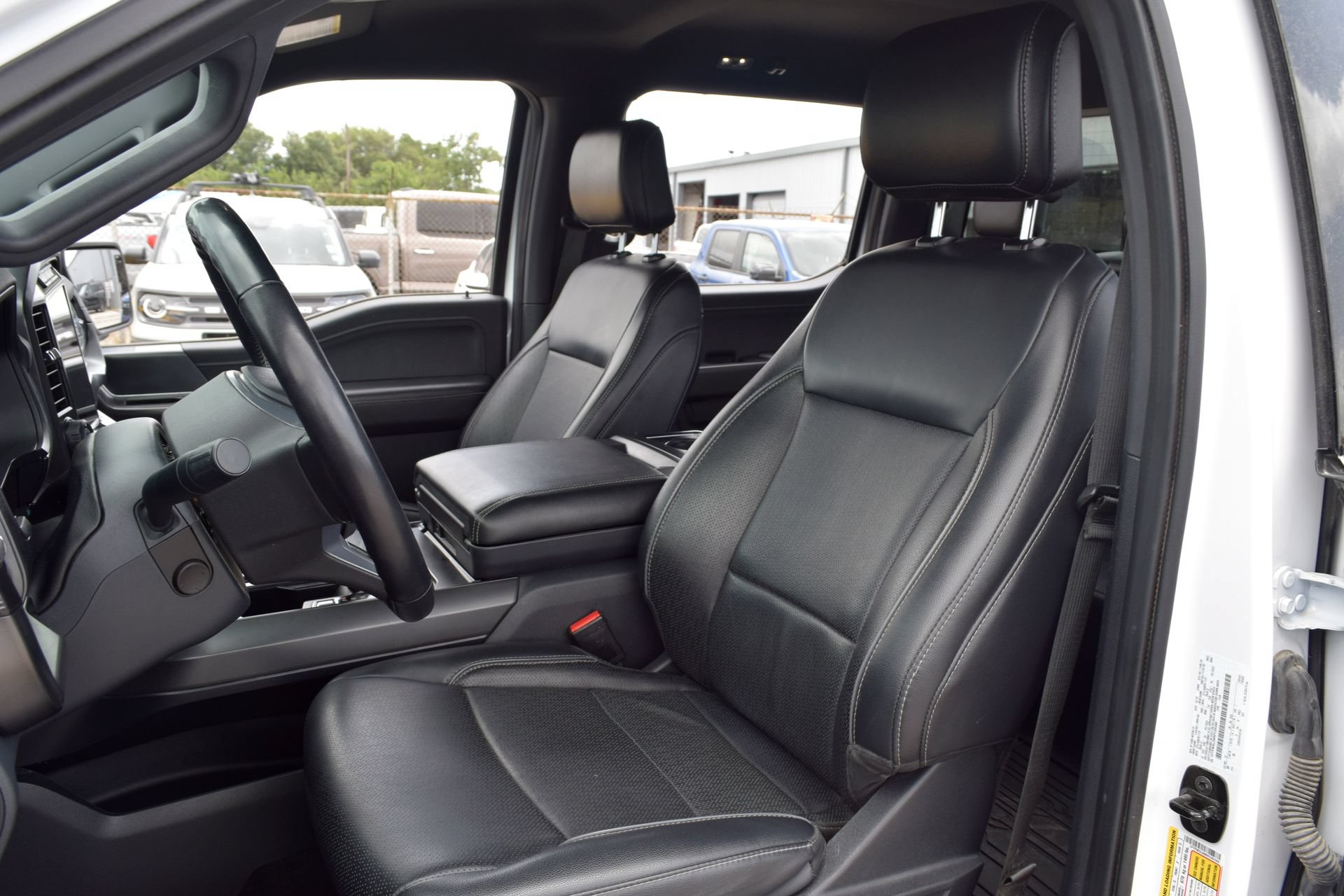 Used 2024 Ford F150 Lariat w/ FX4 Off-Road Package AWD/4WD image 16