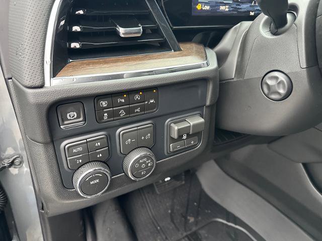 New 2026 Chevrolet Tahoe High Country w/ Sun And Tow Package image 8