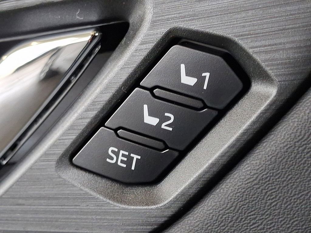 New 2026 Subaru Outback Touring XT image 18