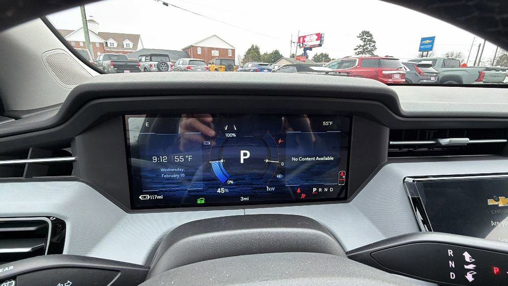 New 2027 Chevrolet Bolt LT w/ Comfort Package image 22