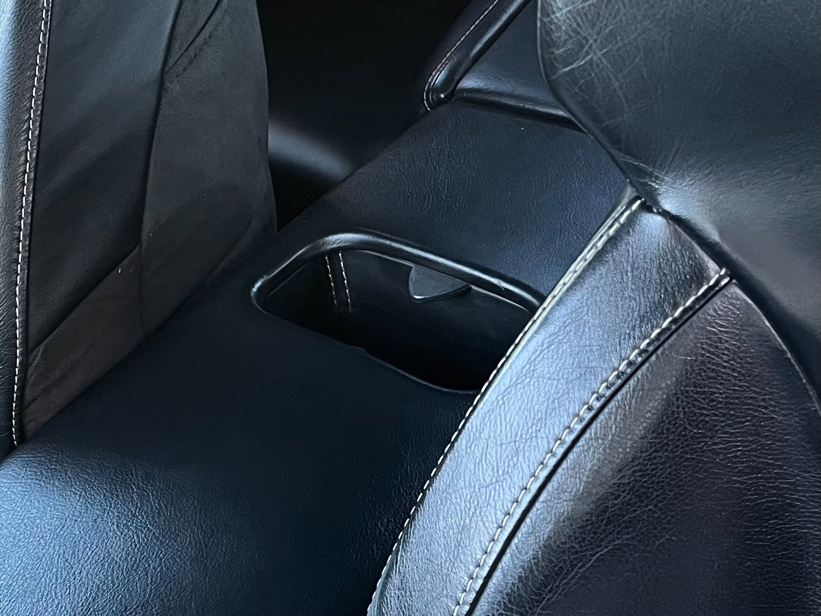 Used 2006 Aston Martin DB9 Volante image 15