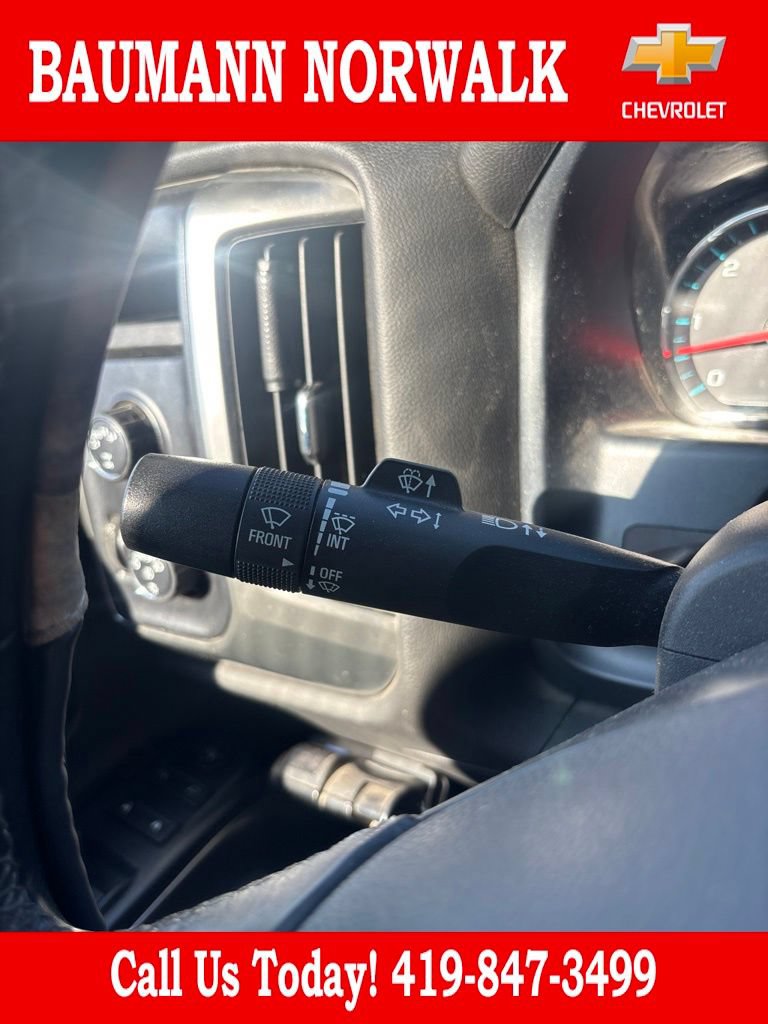Used 2018 Chevrolet Silverado 1500 LT w/ All Star Edition AWD/4WD image 39