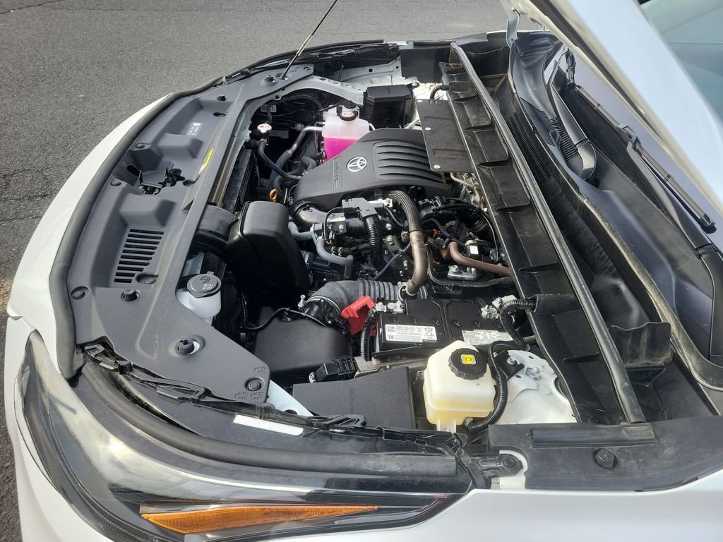 Used 2023 Toyota Highlander LE image 40