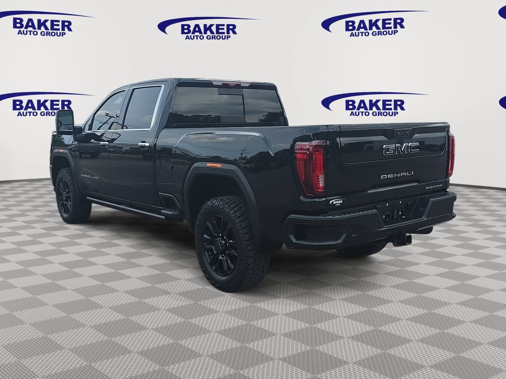 Used 2023 GMC Sierra 2500 Denali w/ Denali Black Diamond Edition AWD/4WD image 7