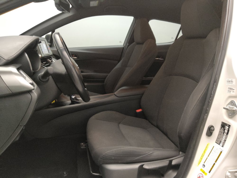 Used 2018 Toyota C-HR XLE image 17