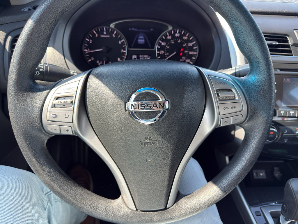 Used 2014 Nissan Altima 2.5 S w/ Display Audio Package FWD image 13